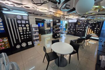 Sel International S.A. es una empresa con más de 30 años de experiencia en el sector eléctrico, especializada en la importación y distribución mayorista de iluminación, lámparas y materiales eléctricos desde la Zona Libre de Colón y Ciudad de Panamá.