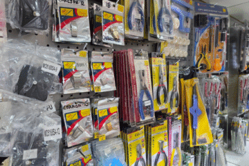 Showroom de Q&Q Colbateries, S.A. en la Zona Libre de Colón, República de Panamá