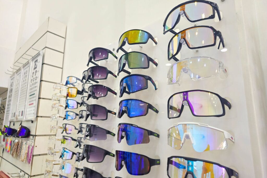 Discovery Optical Fachada en la Zona Libre de Colón, República de Panamá