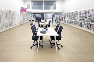 Discovery Optical Fachada en la Zona Libre de Colón, República de Panamá